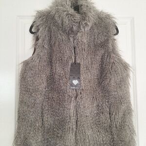 Brave Soul Faux Fur Vest size M
